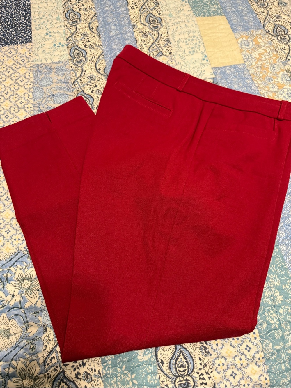 Banana Republic  Red Martin Fit  Pants     size 14